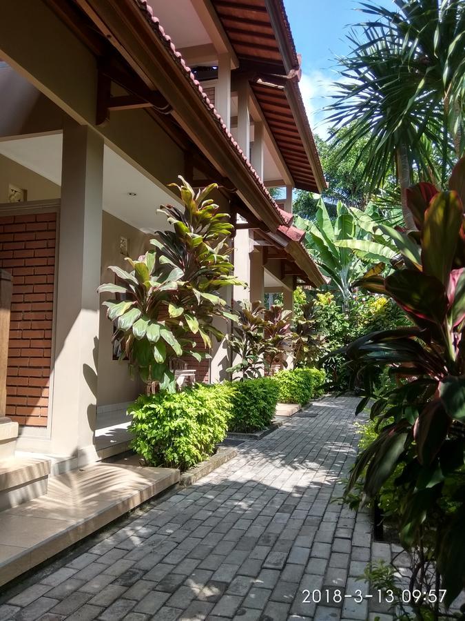 Medewi Beach Inn Pulukan Exterior foto