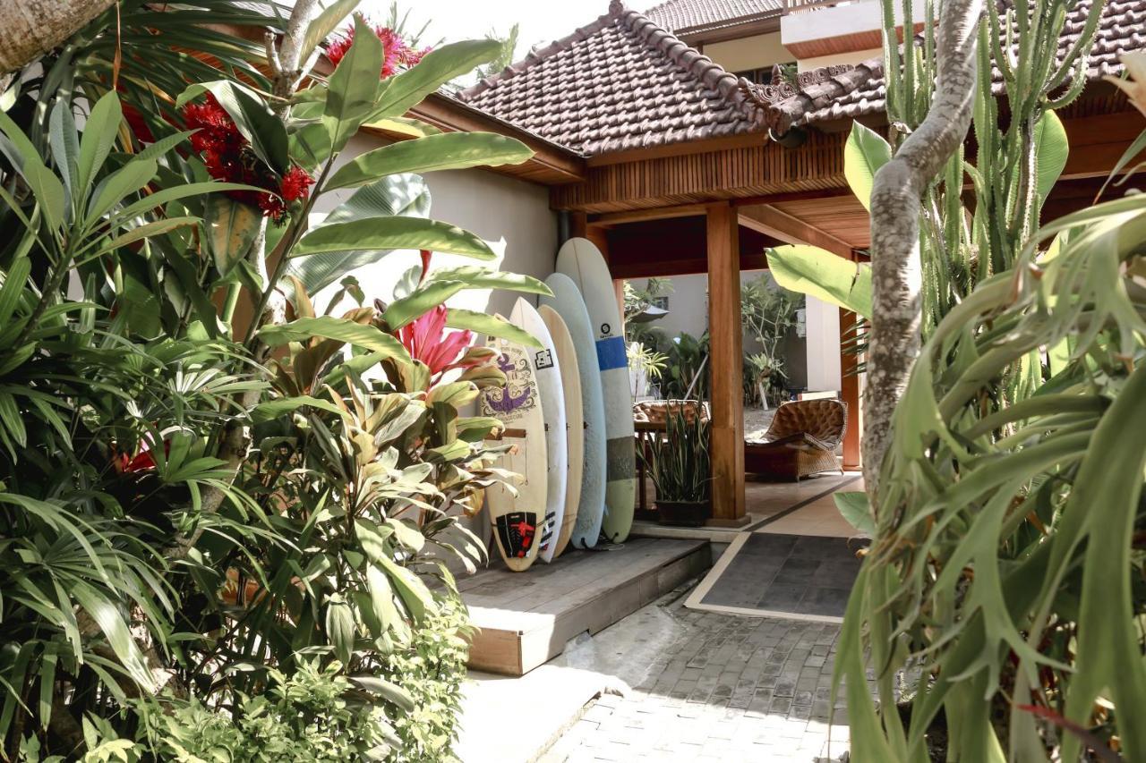 Medewi Beach Inn Pulukan Exterior foto